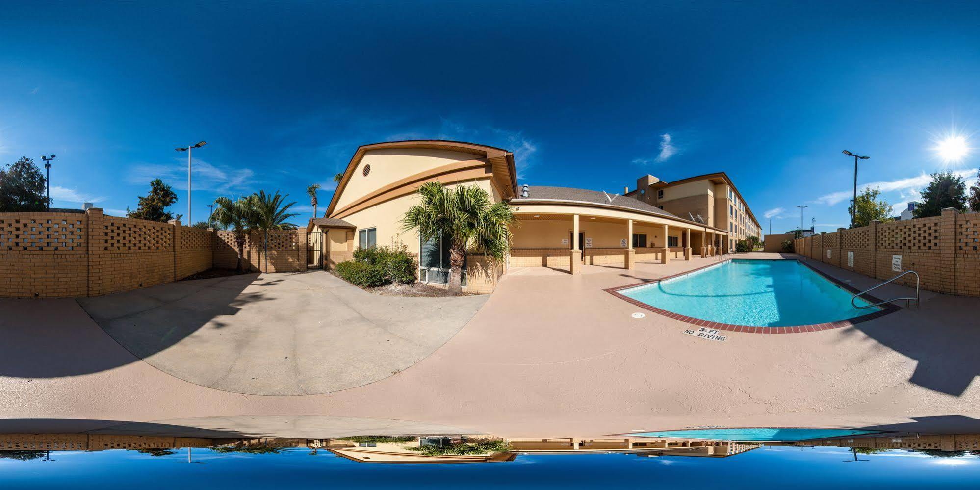 La Quinta New Orleans Otel Dış mekan fotoğraf